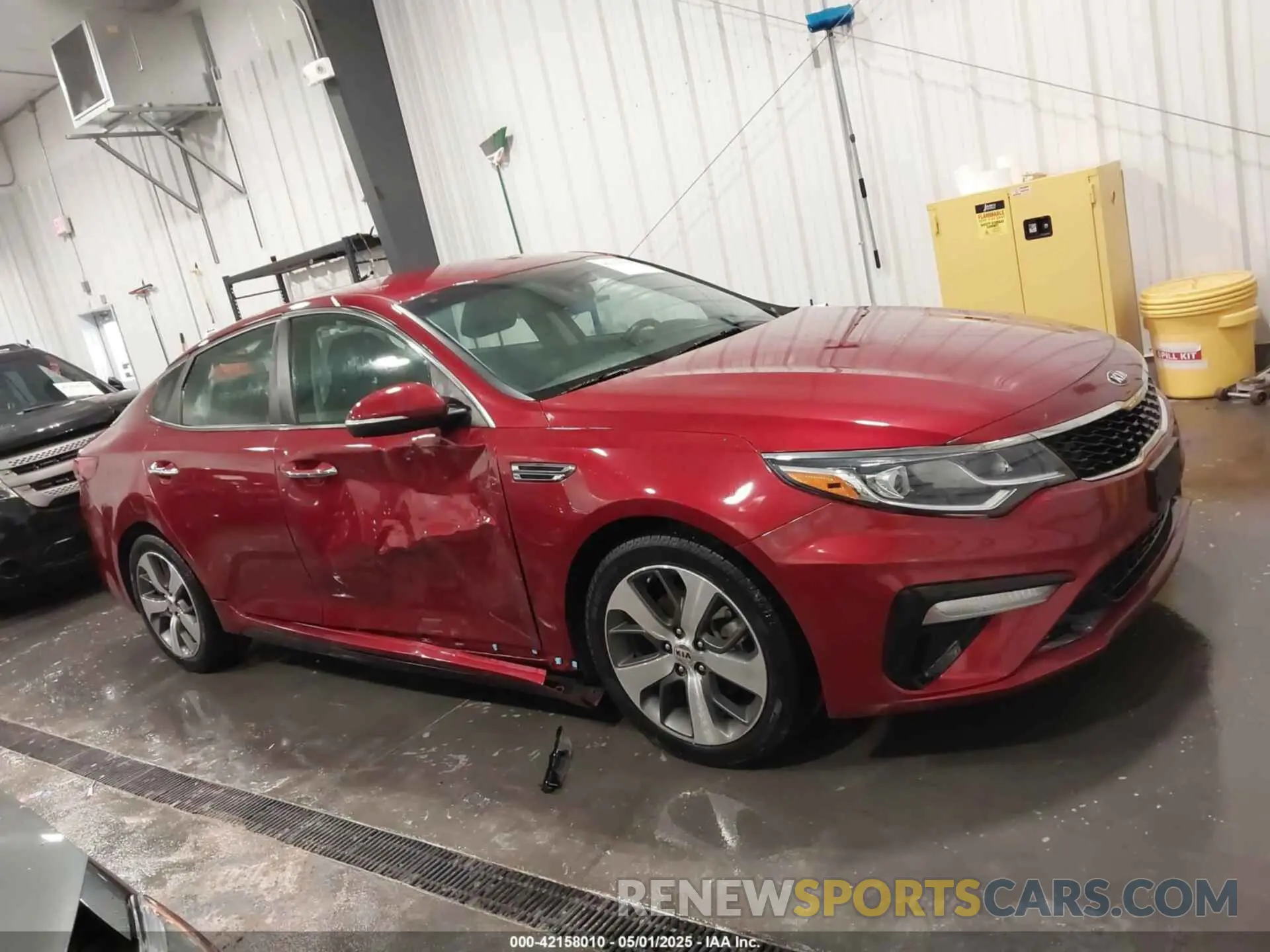 13 fotografías del automóvil dañado 5XXGT4L39LG417168 KIA OPTIMA 2020
