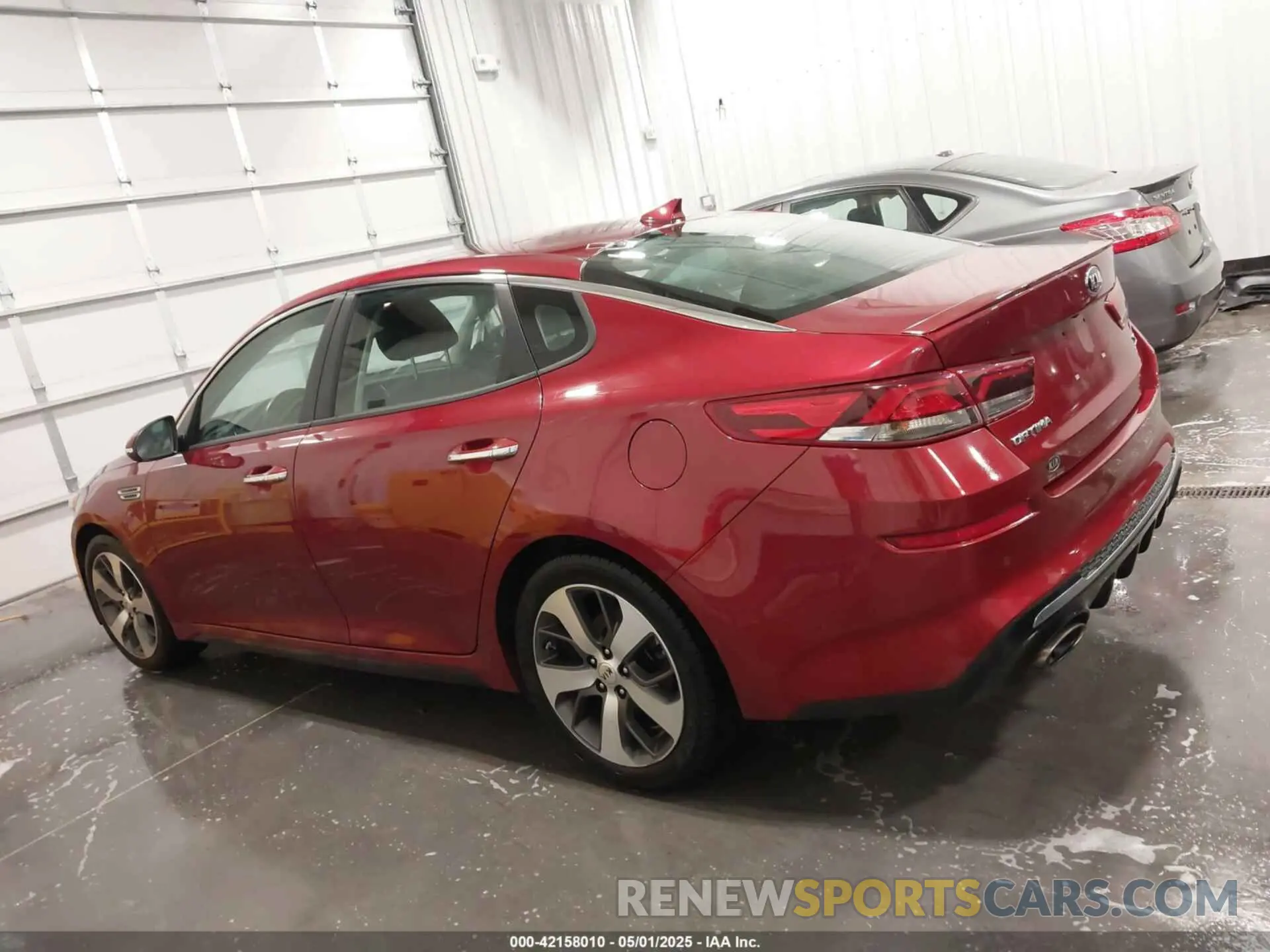 14 fotografías del automóvil dañado 5XXGT4L39LG417168 KIA OPTIMA 2020