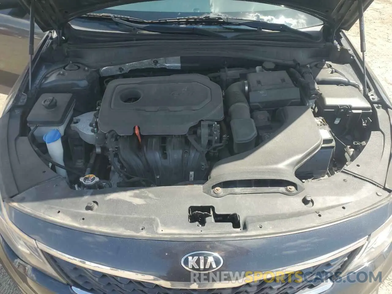 11 fotografías del automóvil dañado 5XXGT4L39LG430261 KIA OPTIMA 2020