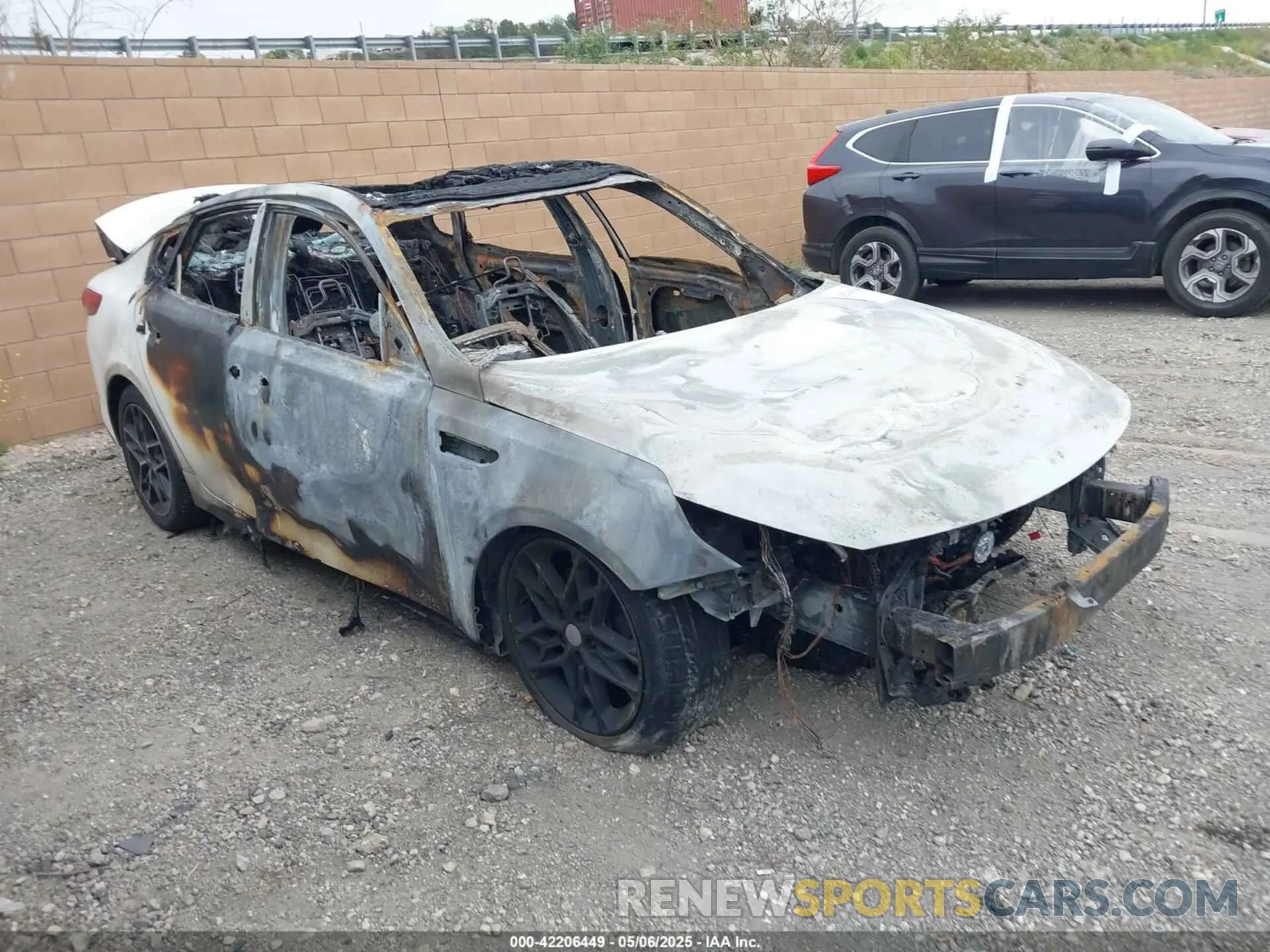 1 fotografías del automóvil dañado 5XXGT4L39LG438313 KIA OPTIMA 2020