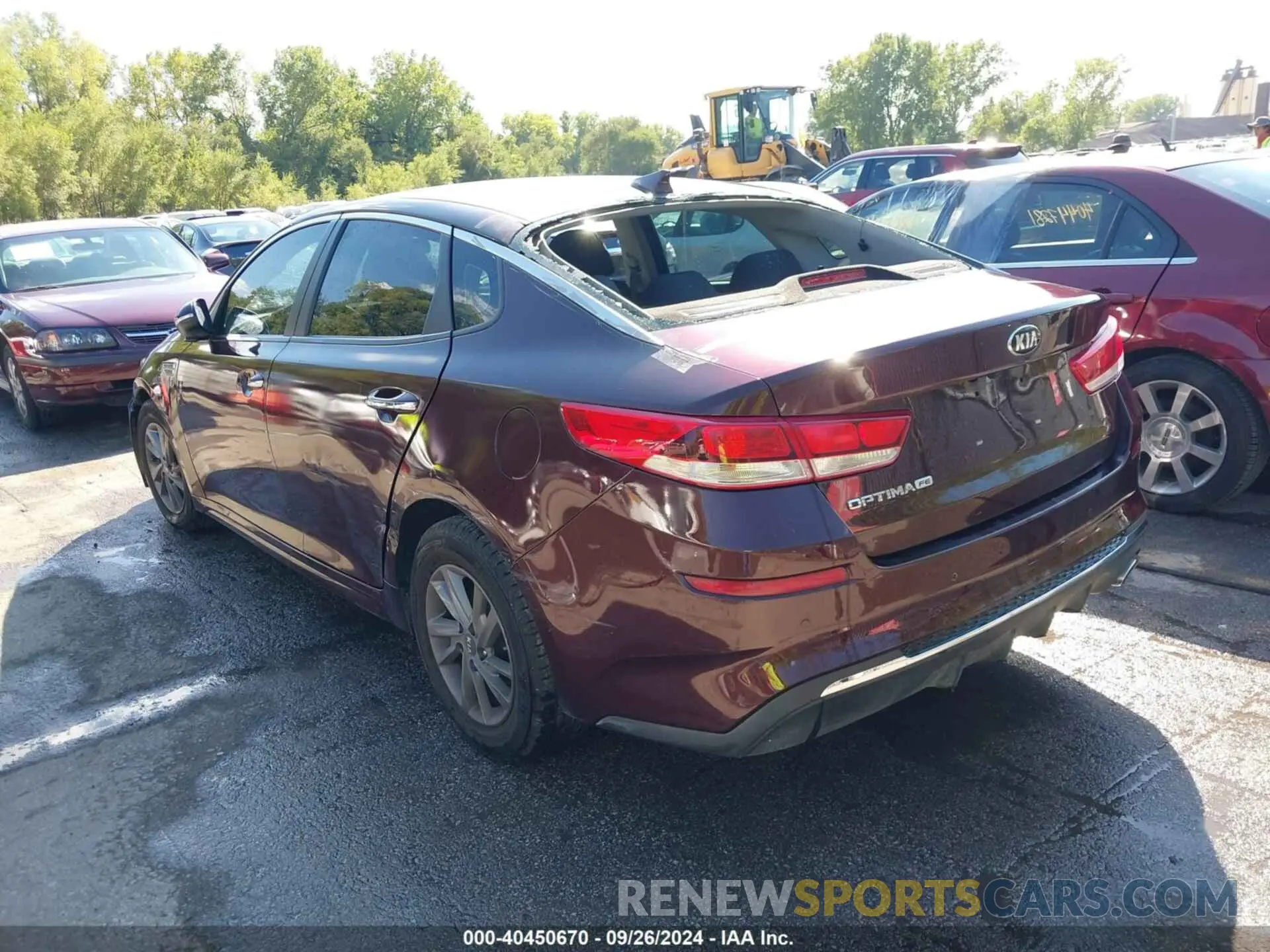 3 fotografías del automóvil dañado 5XXGT4L3XLG380616 KIA OPTIMA 2020
