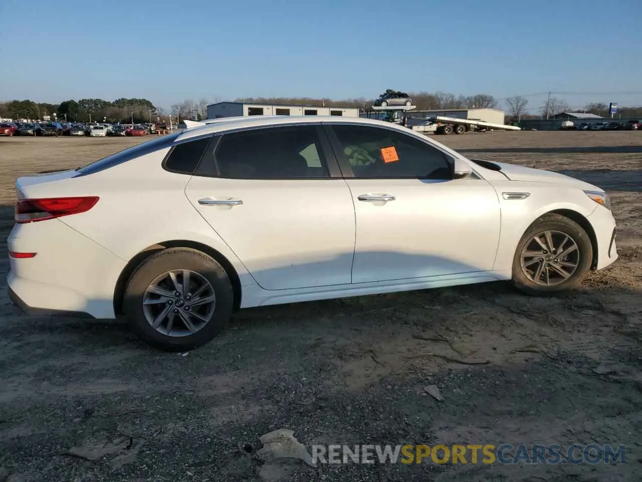 3 fotografías del automóvil dañado 5XXGT4L3XLG393463 KIA OPTIMA 2020