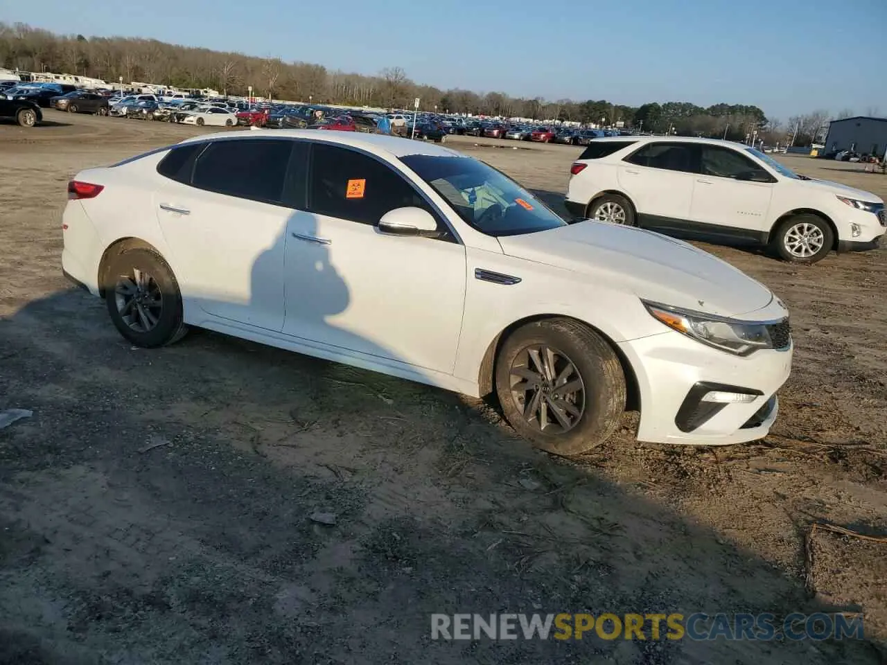 4 fotografías del automóvil dañado 5XXGT4L3XLG393463 KIA OPTIMA 2020