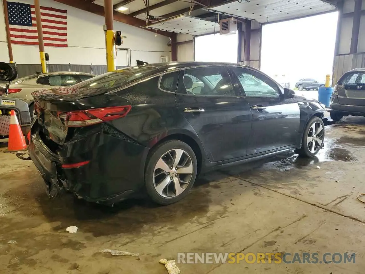 3 fotografías del automóvil dañado 5XXGT4L3XLG402937 KIA OPTIMA 2020