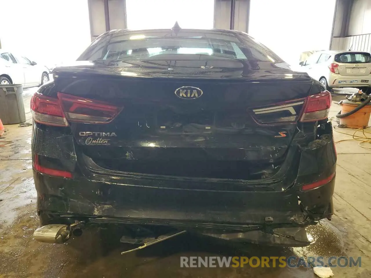 6 fotografías del automóvil dañado 5XXGT4L3XLG402937 KIA OPTIMA 2020