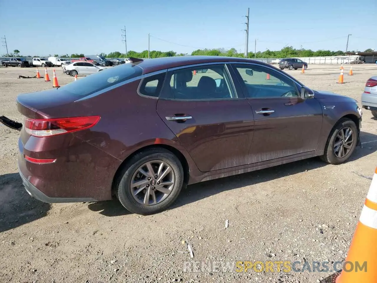 3 fotografías del automóvil dañado 5XXGT4L3XLG425568 KIA OPTIMA 2020