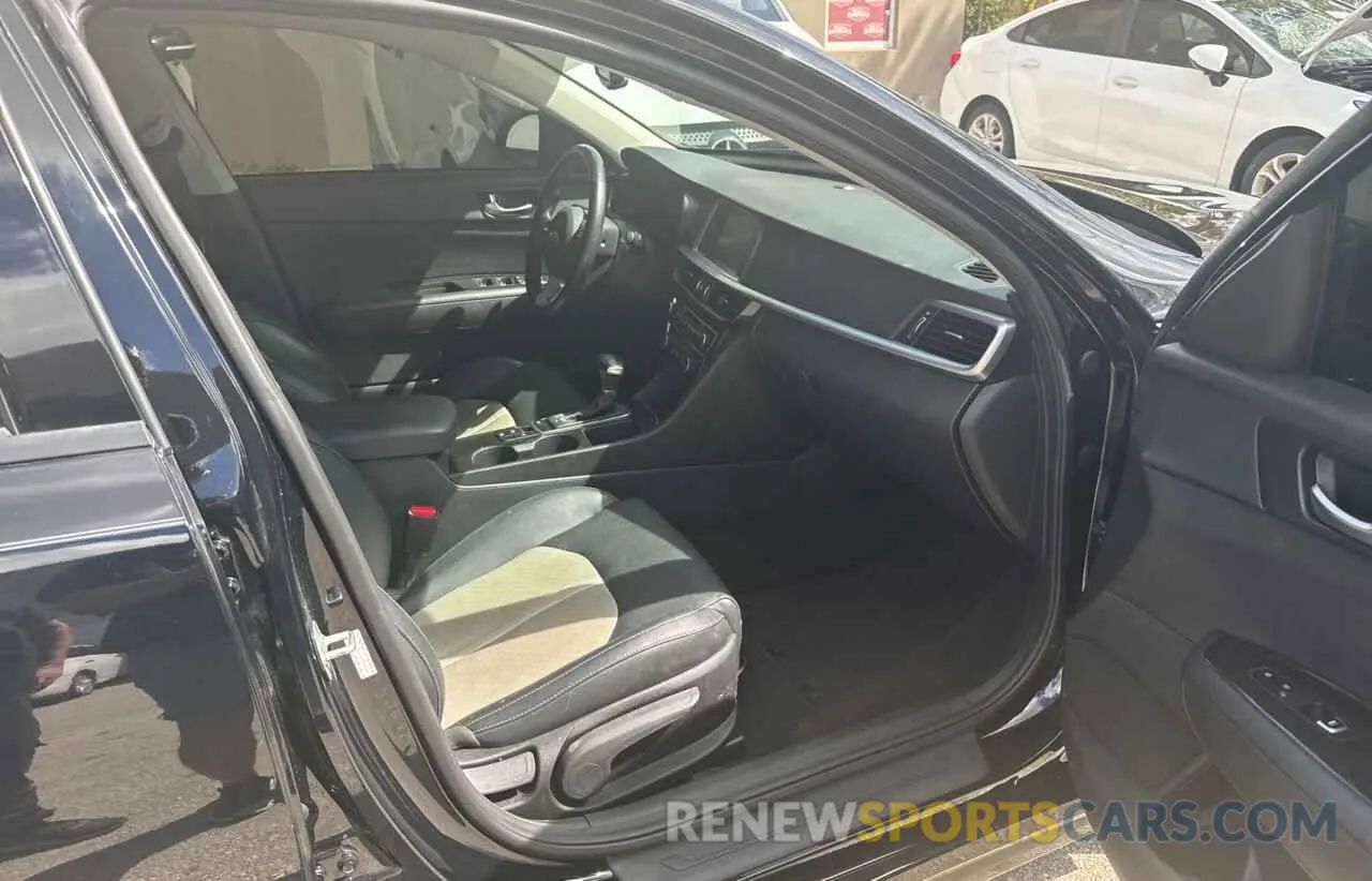 5 fotografías del automóvil dañado 5XXGU4L11LG395131 KIA OPTIMA 2020