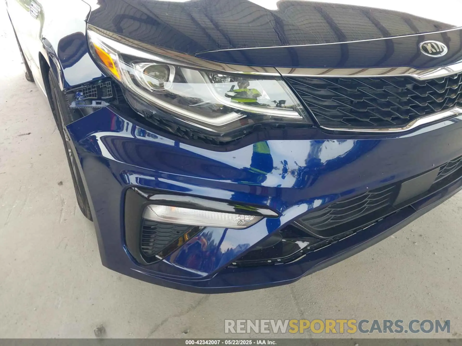 19 fotografías del automóvil dañado 5XXGU4L13LG405125 KIA OPTIMA 2020