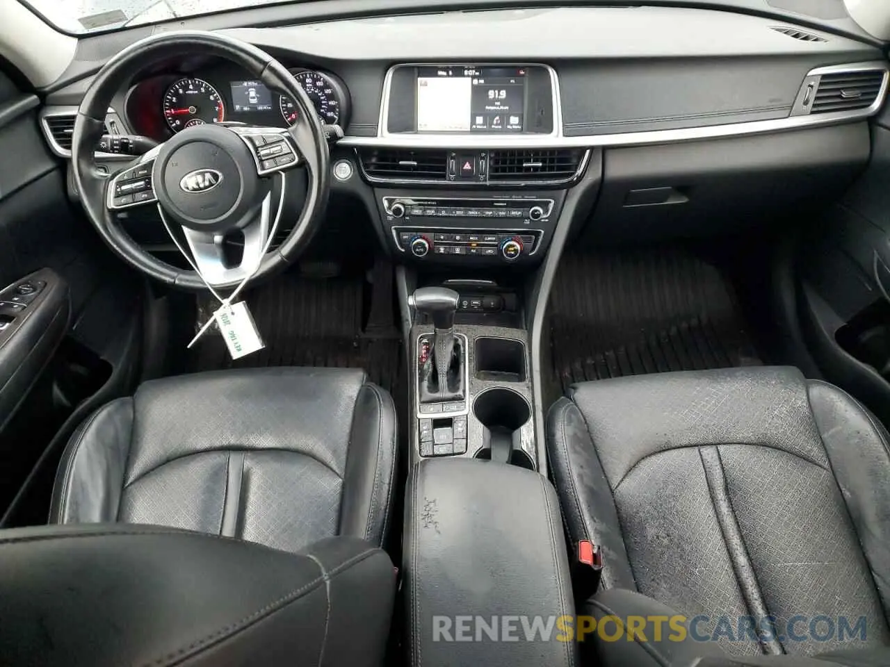 8 fotografías del automóvil dañado 5XXGU4L1XLG406210 KIA OPTIMA 2020