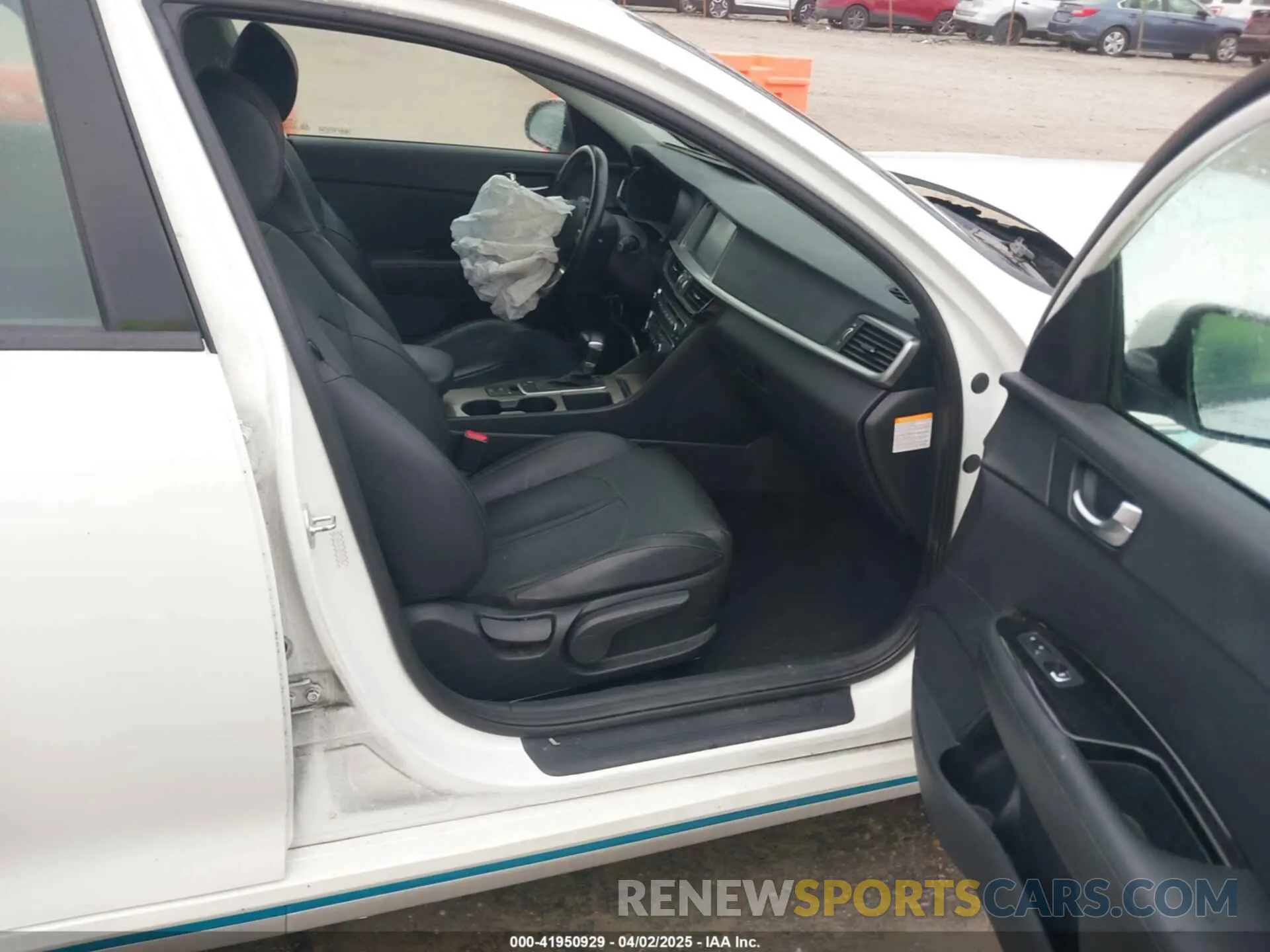 5 fotografías del automóvil dañado KNAGU4LE8L5037352 KIA OPTIMA HYBRID 2020