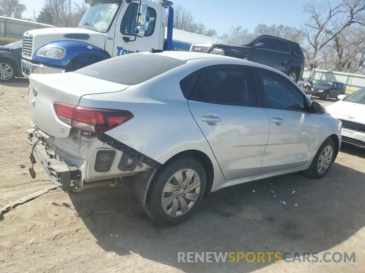 3 fotografías del automóvil dañado 3KPA24AB0KE158063 KIA RIO 2019