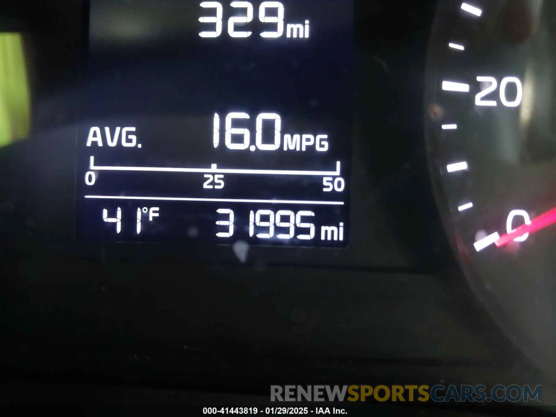 15 fotografías del automóvil dañado 3KPA24AB0KE178507 KIA RIO 2019