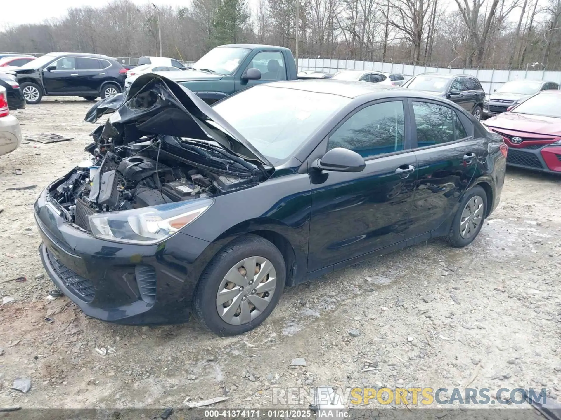 2 fotografías del automóvil dañado 3KPA24AB0KE188874 KIA RIO 2019