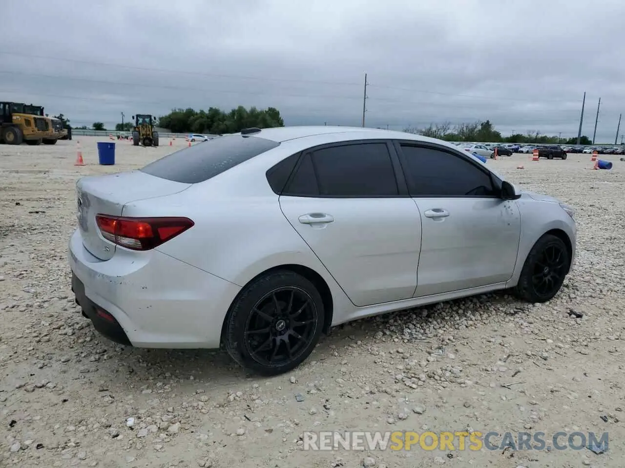 3 fotografías del automóvil dañado 3KPA24AB0KE205320 KIA RIO 2019