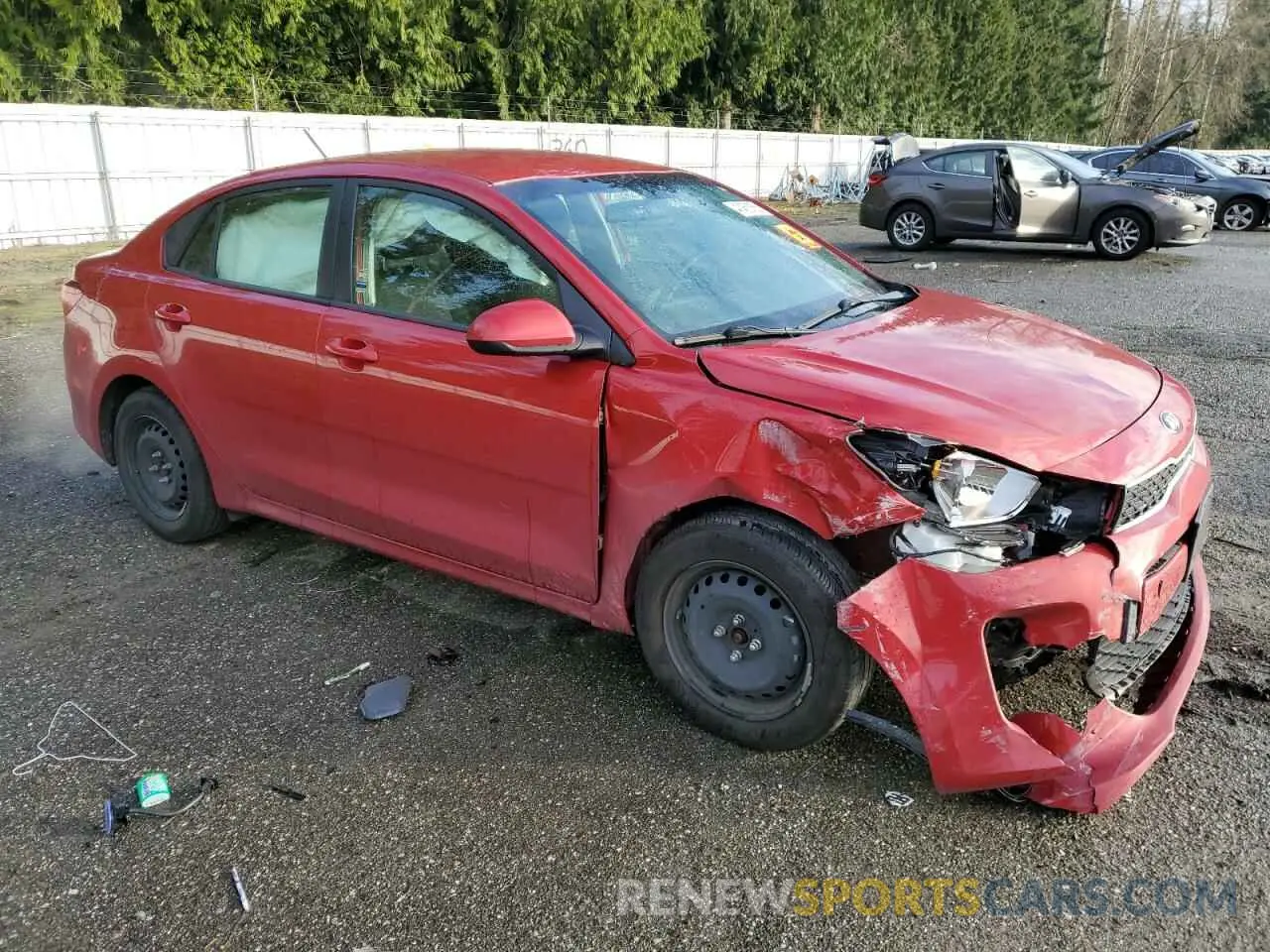 4 fotografías del automóvil dañado 3KPA24AB0KE207732 KIA RIO 2019