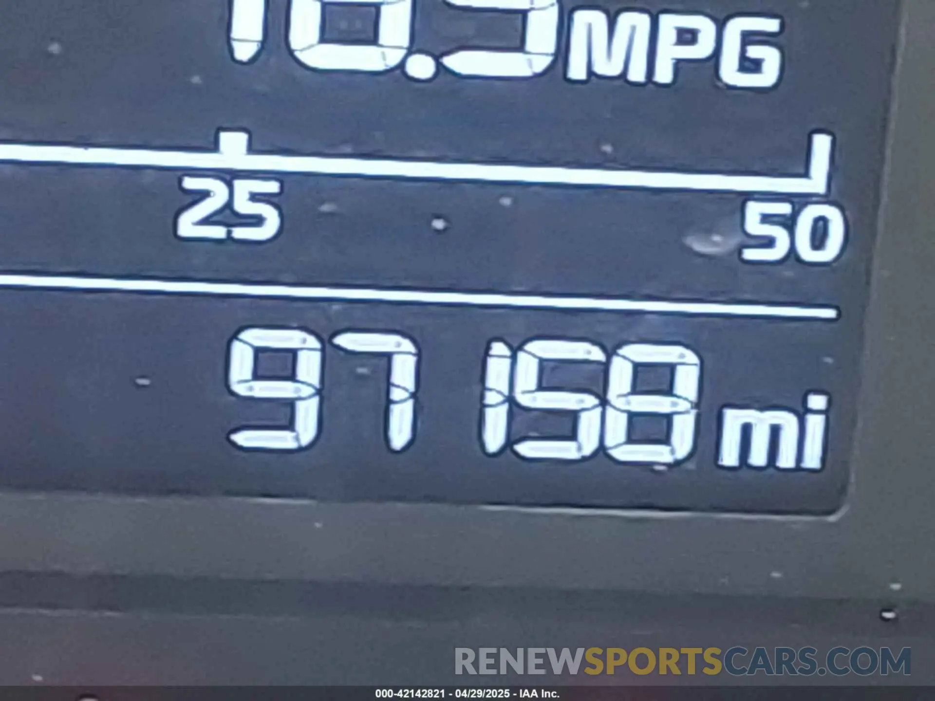 15 fotografías del automóvil dañado 3KPA24AB1KE179729 KIA RIO 2019