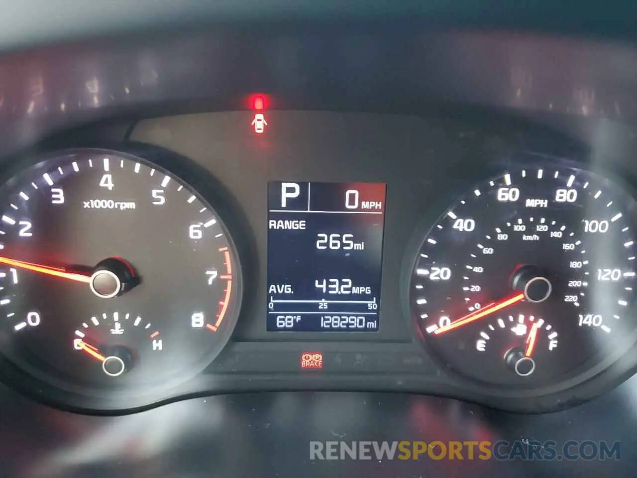 9 fotografías del automóvil dañado 3KPA24AB1KE209330 KIA RIO 2019