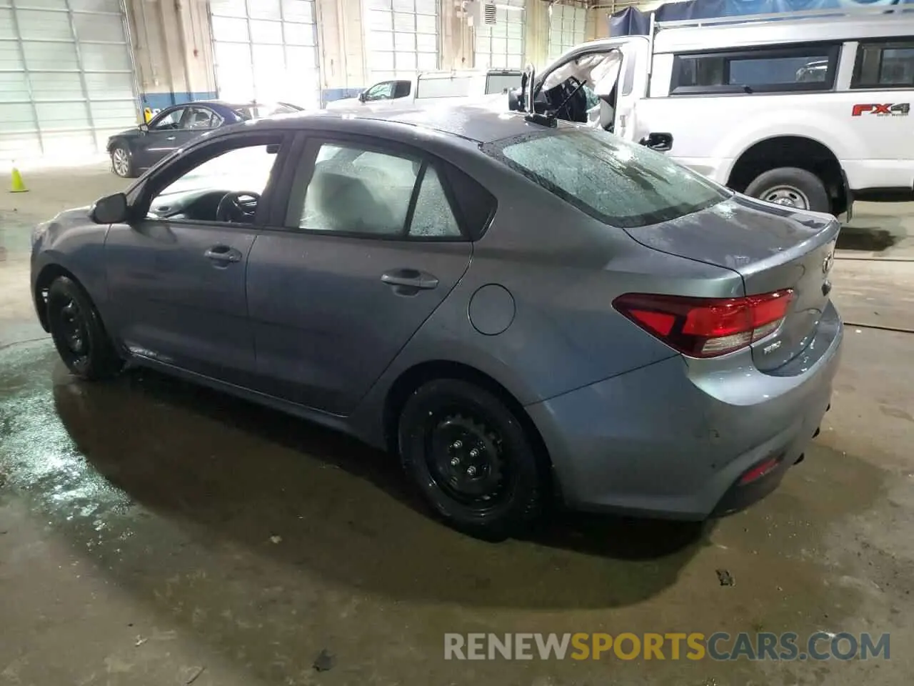 2 fotografías del automóvil dañado 3KPA24AB2KE179125 KIA RIO 2019