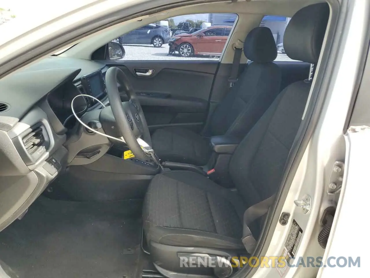 7 fotografías del automóvil dañado 3KPA24AB2KE187919 KIA RIO 2019