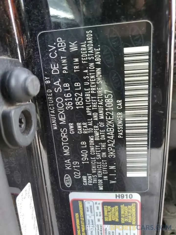 12 fotografías del automóvil dañado 3KPA24AB2KE210857 KIA RIO 2019
