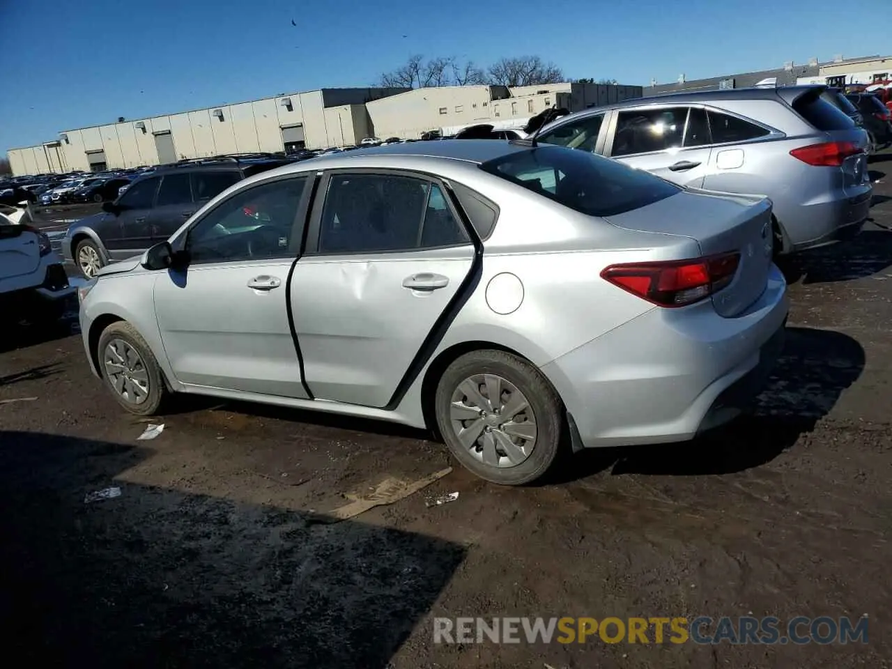 2 fotografías del automóvil dañado 3KPA24AB2KE217730 KIA RIO 2019