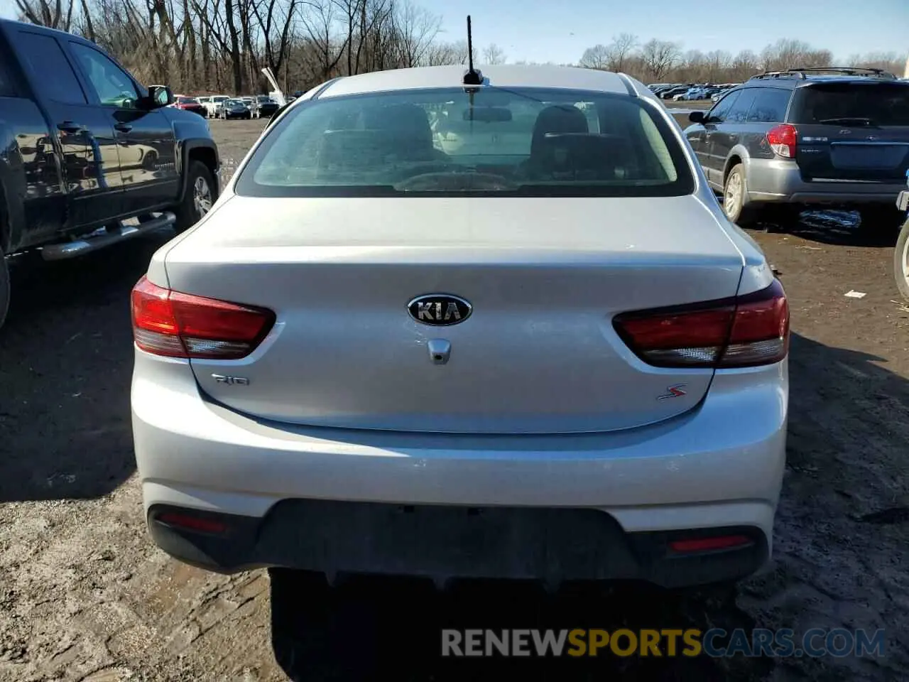 6 fotografías del automóvil dañado 3KPA24AB2KE217730 KIA RIO 2019
