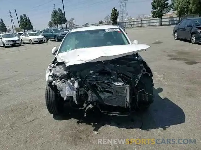 13 fotografías del automóvil dañado 3KPA24AB3KE166755 KIA RIO 2019