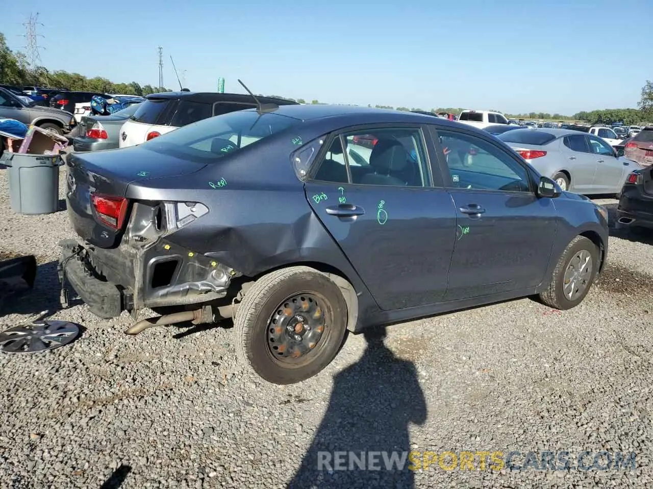 3 fotografías del automóvil dañado 3KPA24AB3KE182308 KIA RIO 2019