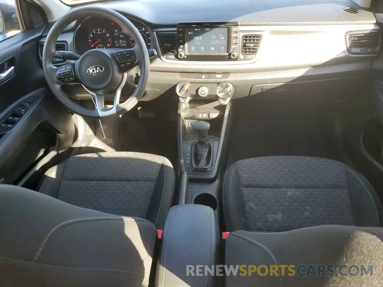 8 fotografías del automóvil dañado 3KPA24AB3KE182308 KIA RIO 2019