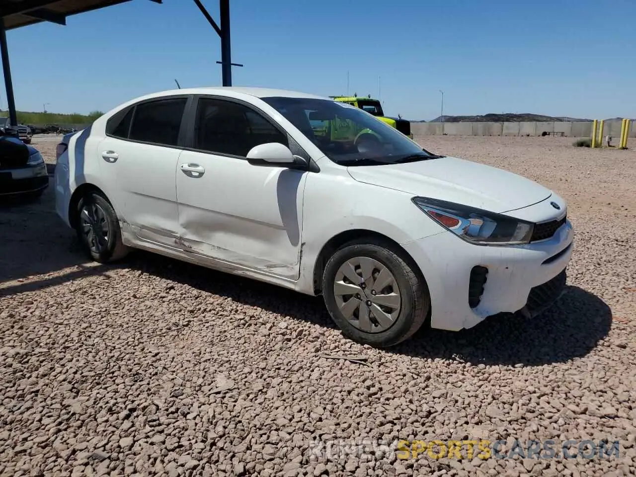 4 fotografías del automóvil dañado 3KPA24AB3KE247349 KIA RIO 2019
