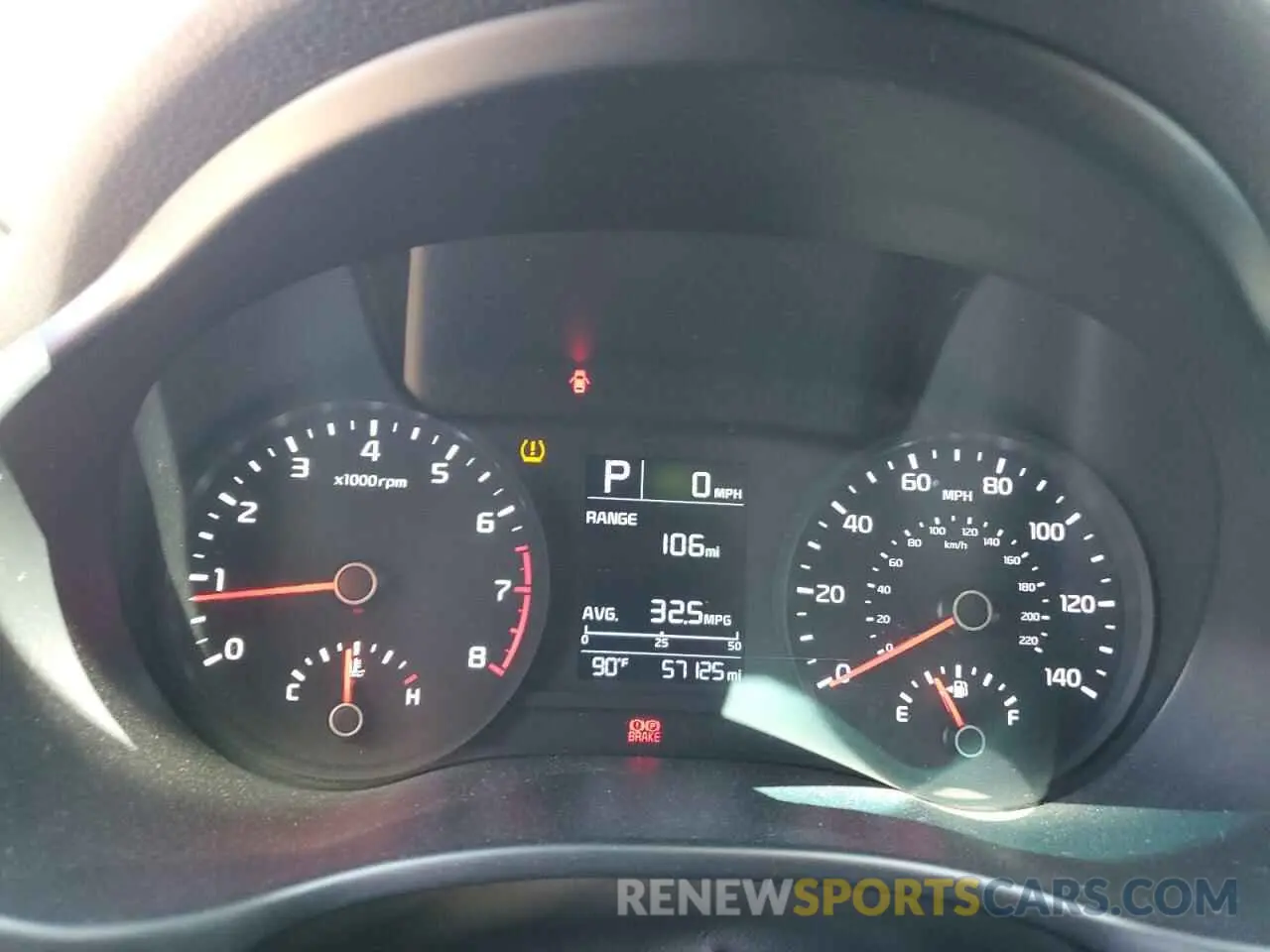 9 fotografías del automóvil dañado 3KPA24AB3KE247349 KIA RIO 2019