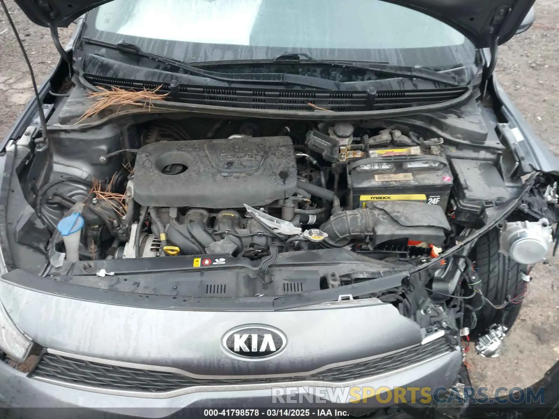 10 fotografías del automóvil dañado 3KPA24AB4KE177733 KIA RIO 2019
