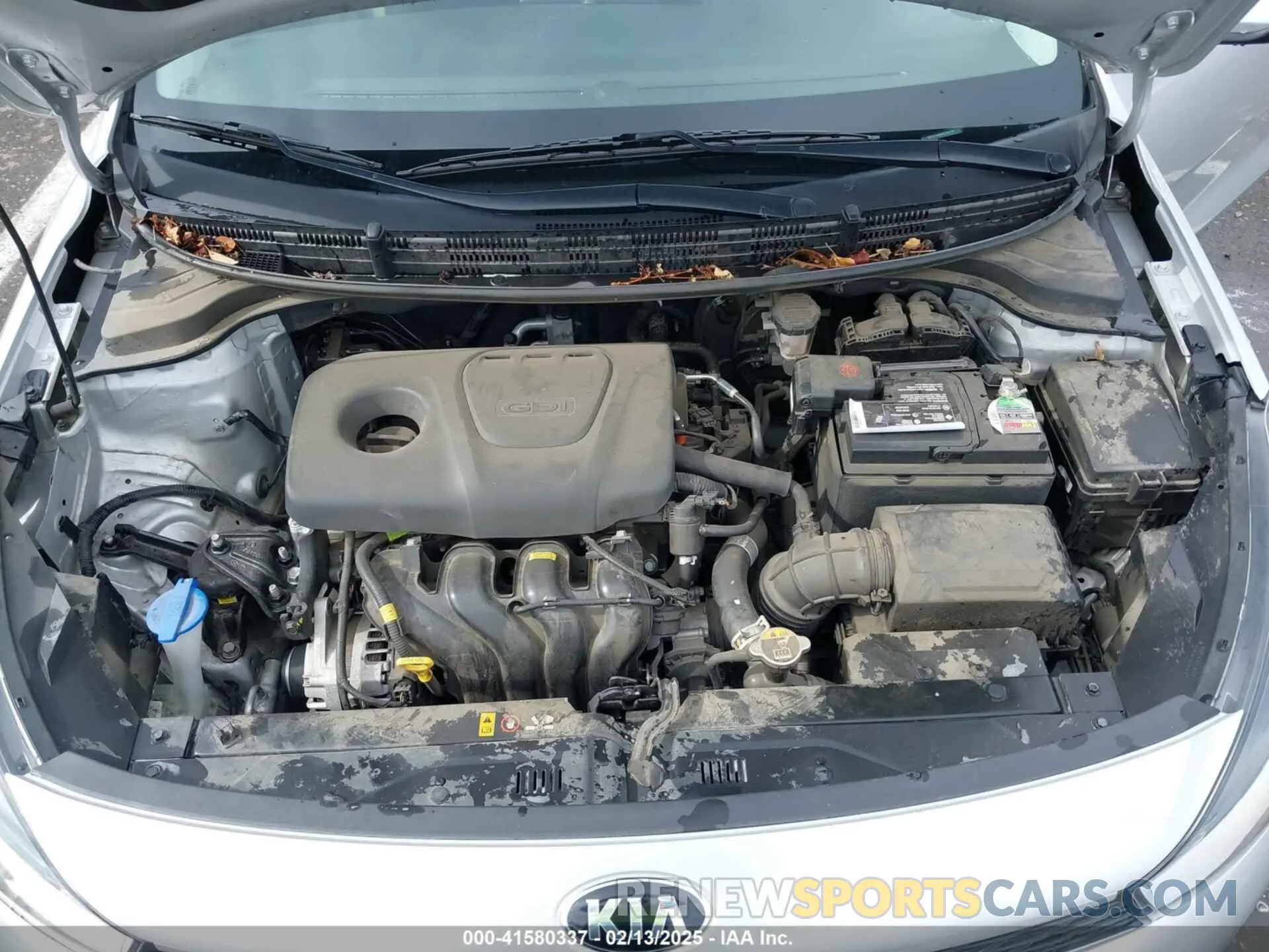 10 fotografías del automóvil dañado 3KPA24AB4KE184794 KIA RIO 2019