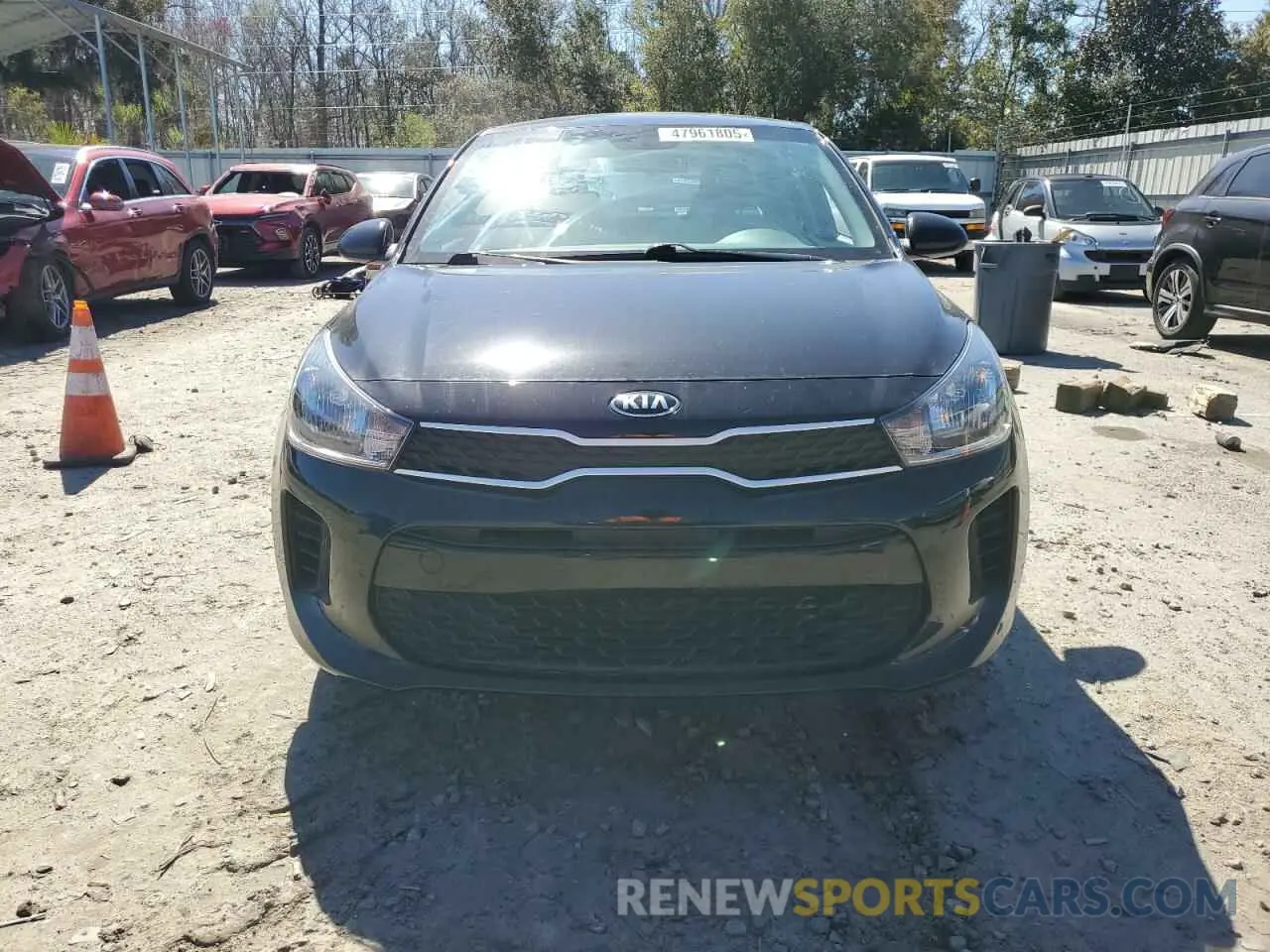 5 fotografías del automóvil dañado 3KPA24AB4KE247716 KIA RIO 2019