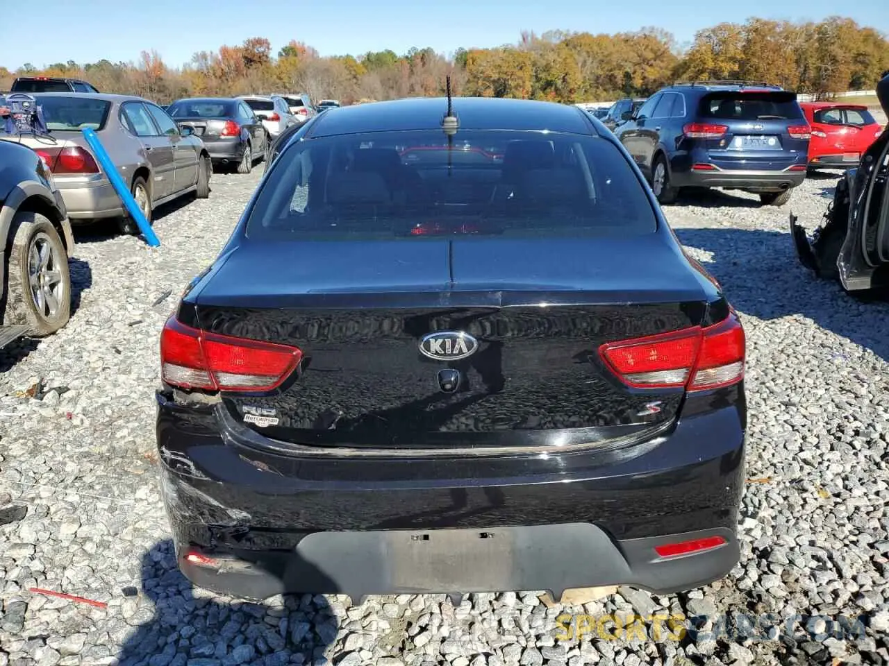 6 fotografías del automóvil dañado 3KPA24AB4KE251099 KIA RIO 2019