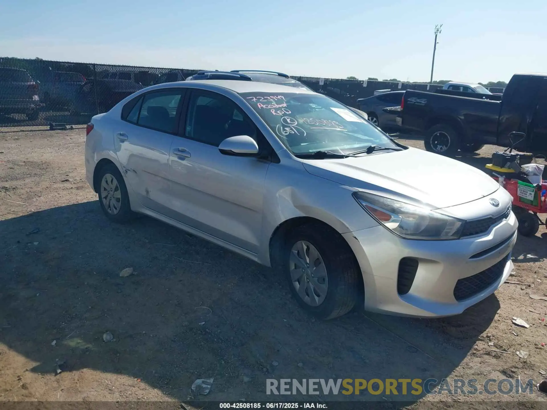 1 fotografías del automóvil dañado 3KPA24AB5KE161363 KIA RIO 2019