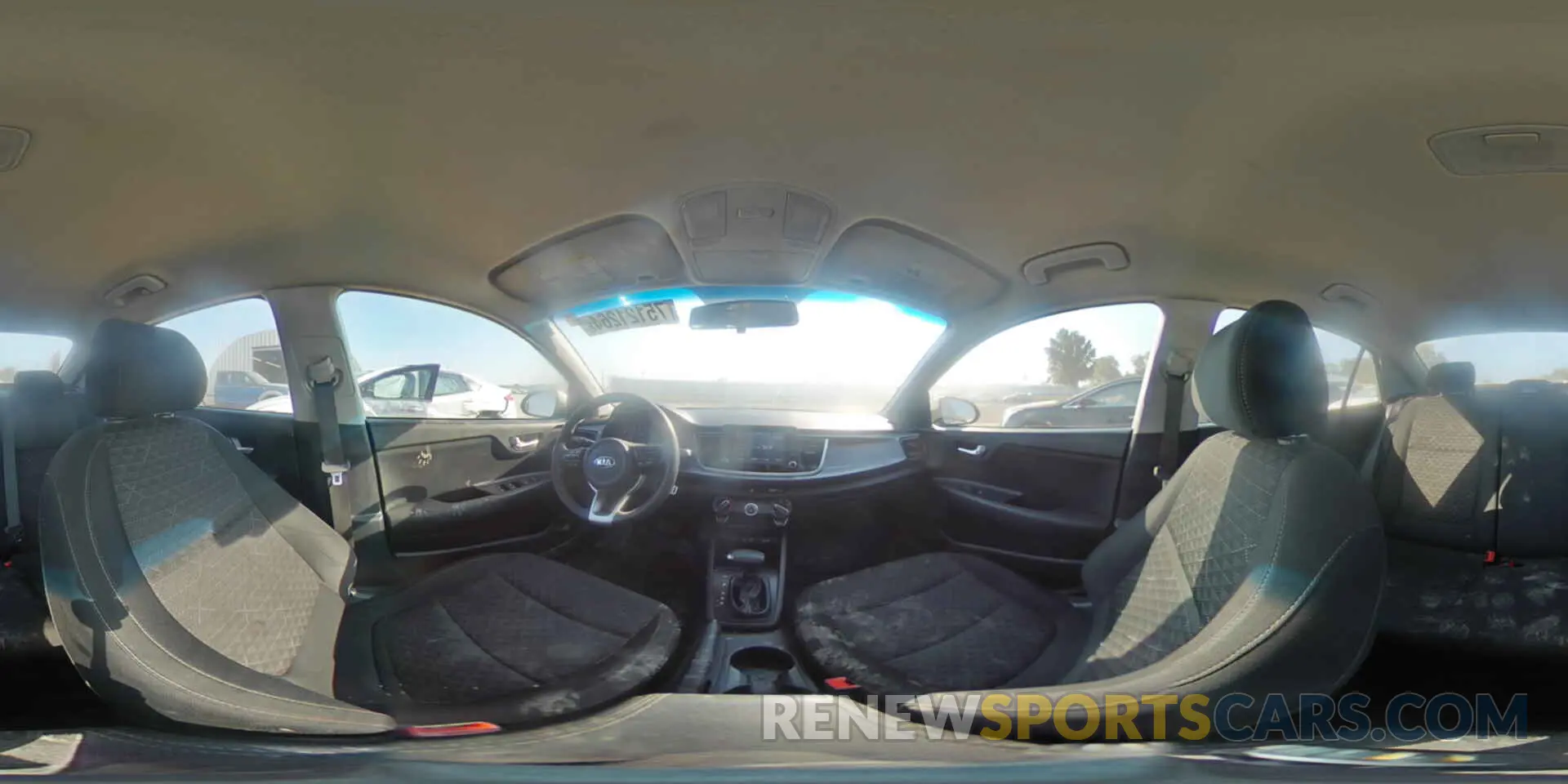12 fotografías del automóvil dañado 3KPA24AB5KE167129 KIA RIO 2019