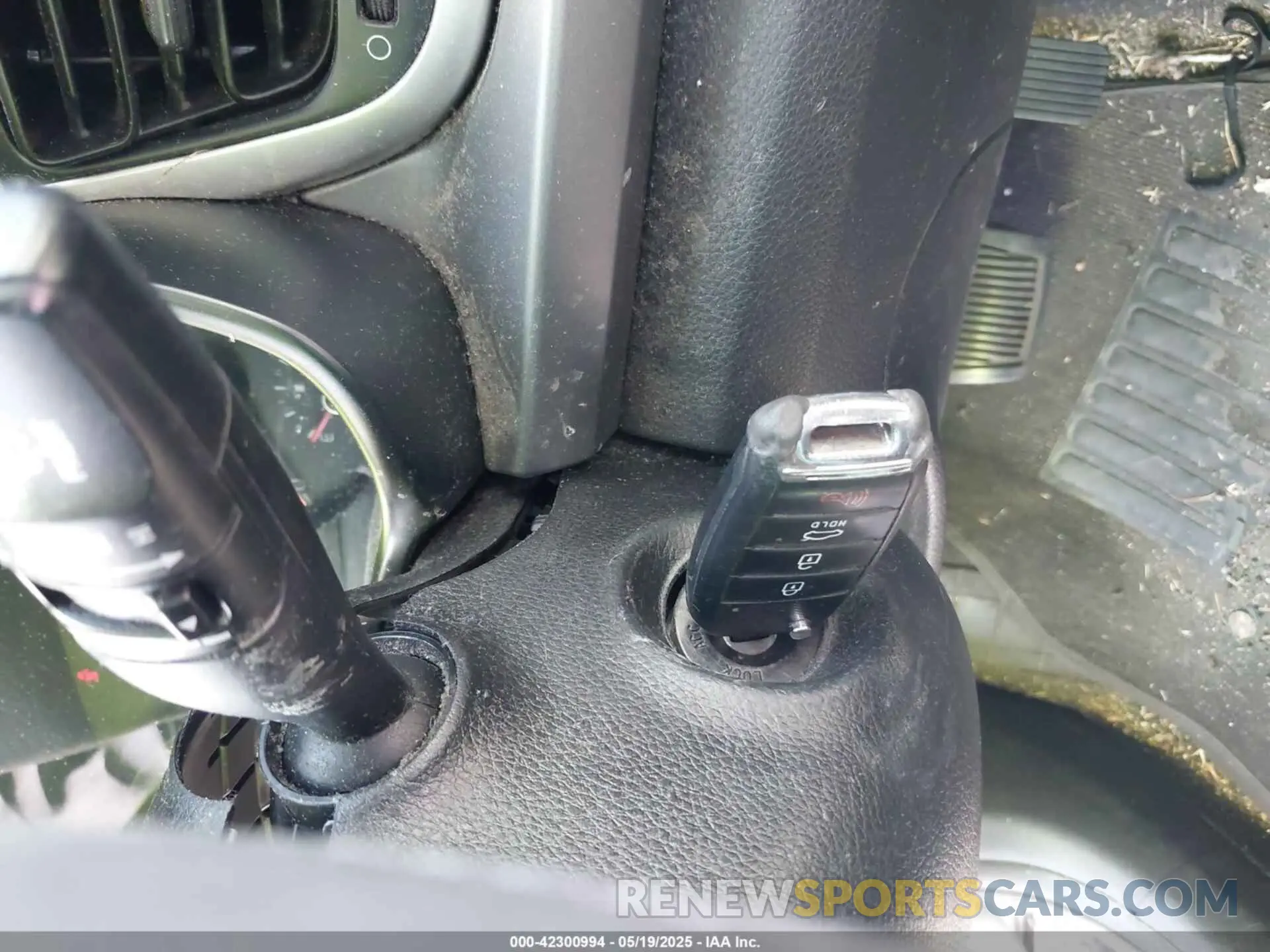 11 fotografías del automóvil dañado 3KPA24AB6KE166894 KIA RIO 2019