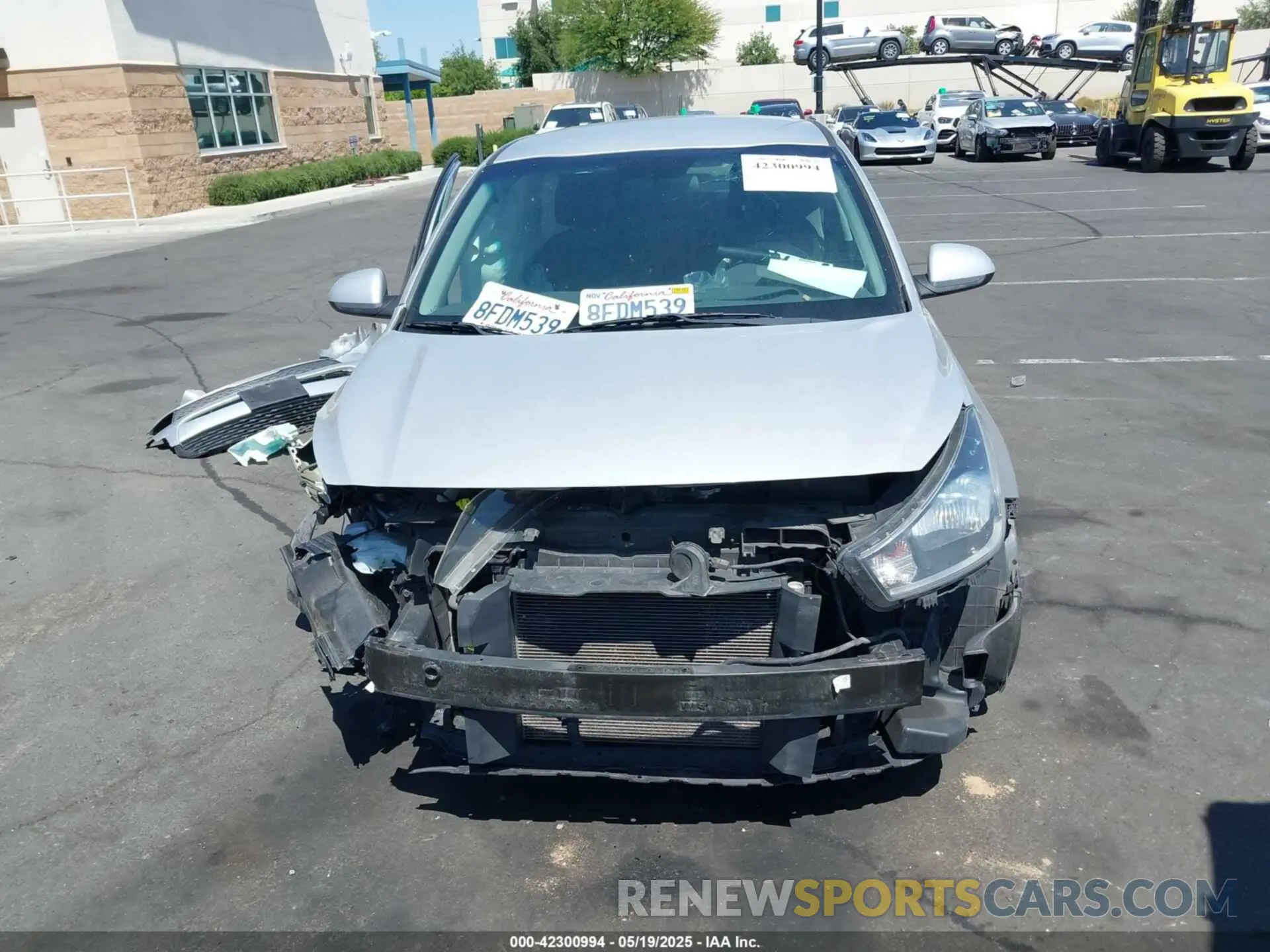 13 fotografías del automóvil dañado 3KPA24AB6KE166894 KIA RIO 2019