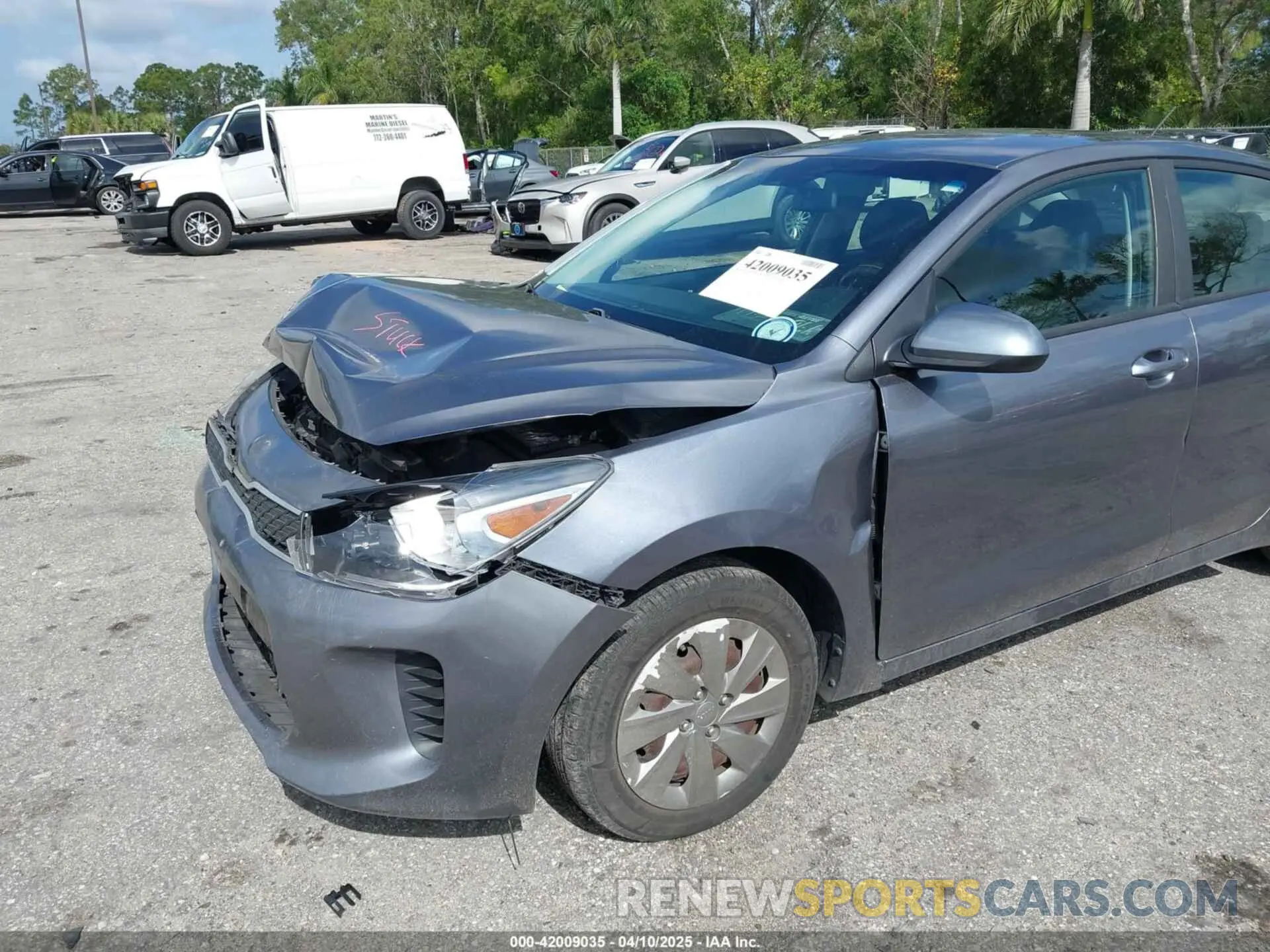 18 fotografías del automóvil dañado 3KPA24AB6KE214152 KIA RIO 2019