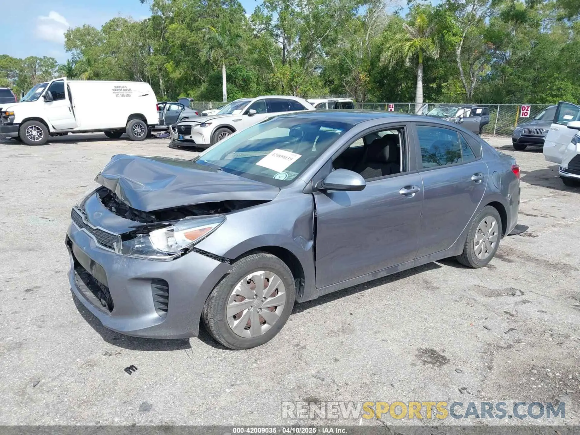 2 fotografías del automóvil dañado 3KPA24AB6KE214152 KIA RIO 2019
