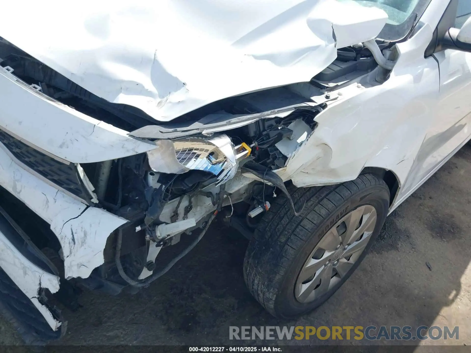 6 fotografías del automóvil dañado 3KPA24AB6KE216211 KIA RIO 2019