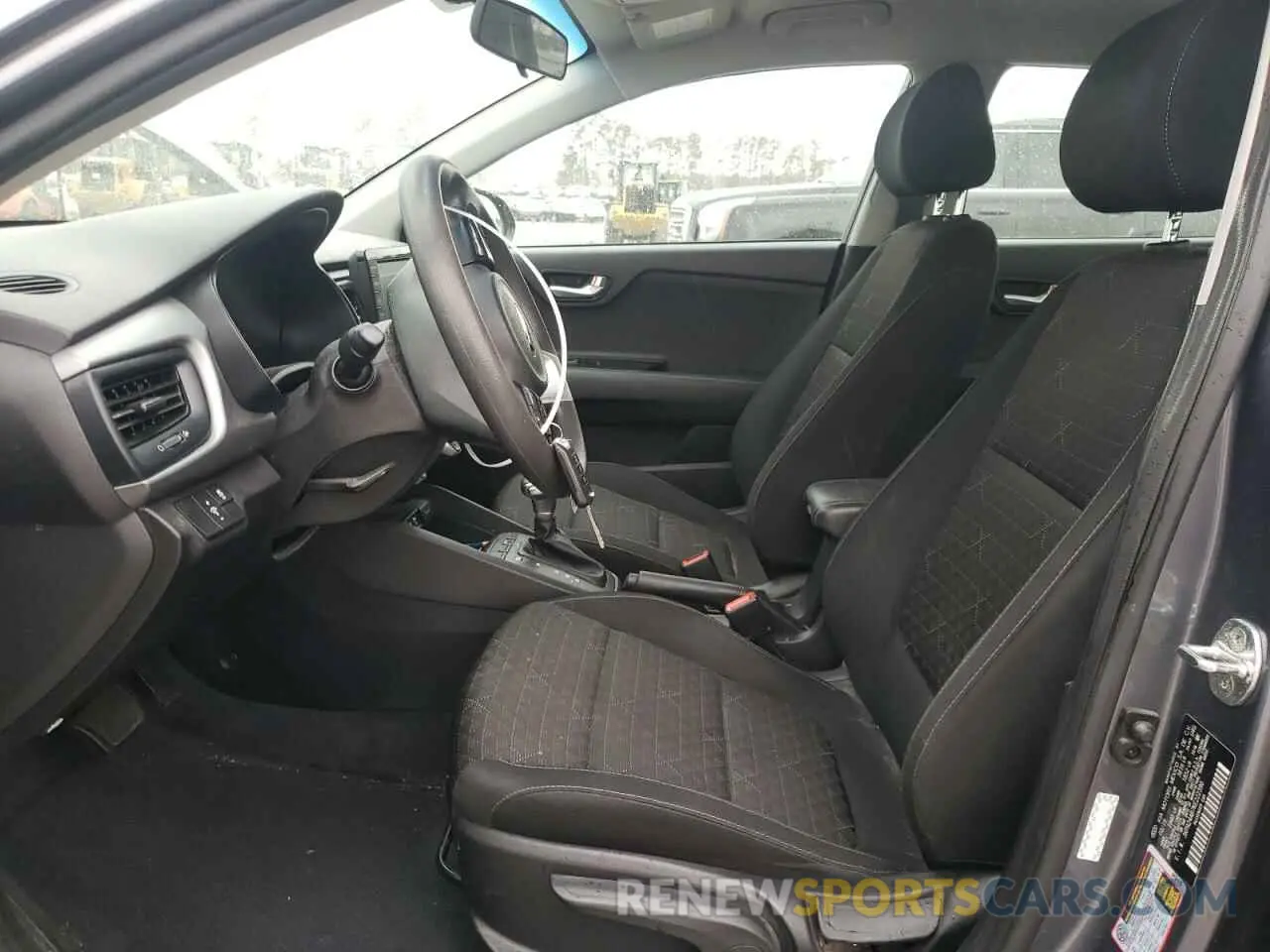 7 fotografías del automóvil dañado 3KPA24AB7KE222390 KIA RIO 2019
