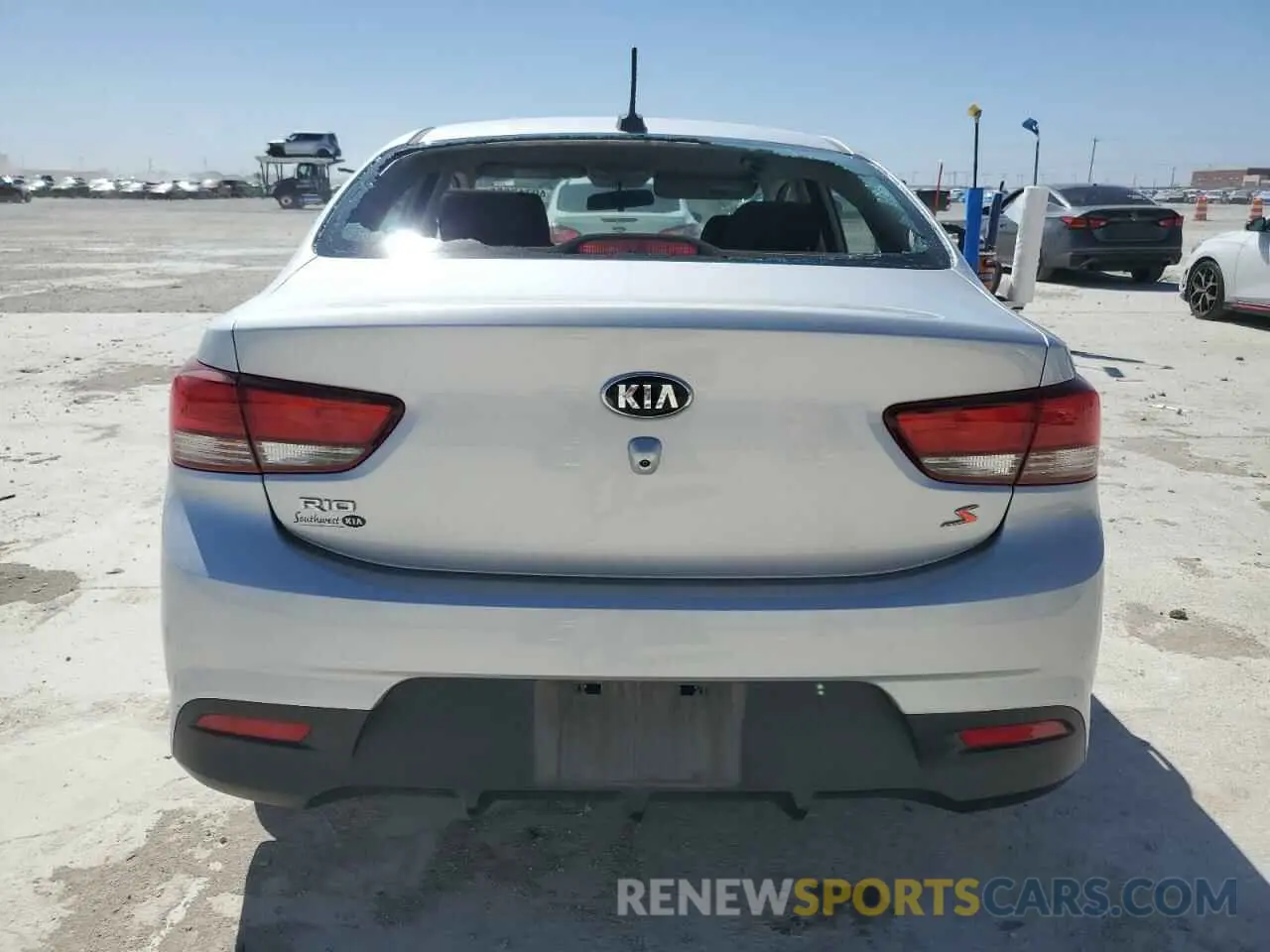 6 fotografías del automóvil dañado 3KPA24AB8KE208465 KIA RIO 2019