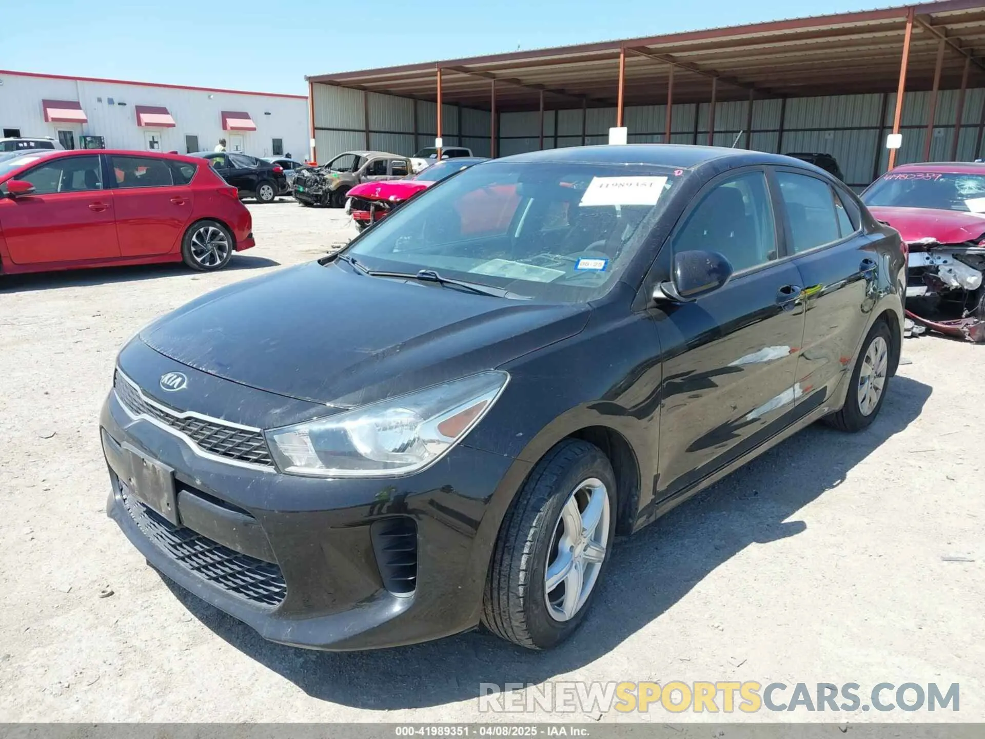 2 fotografías del automóvil dañado 3KPA24AB8KE221118 KIA RIO 2019