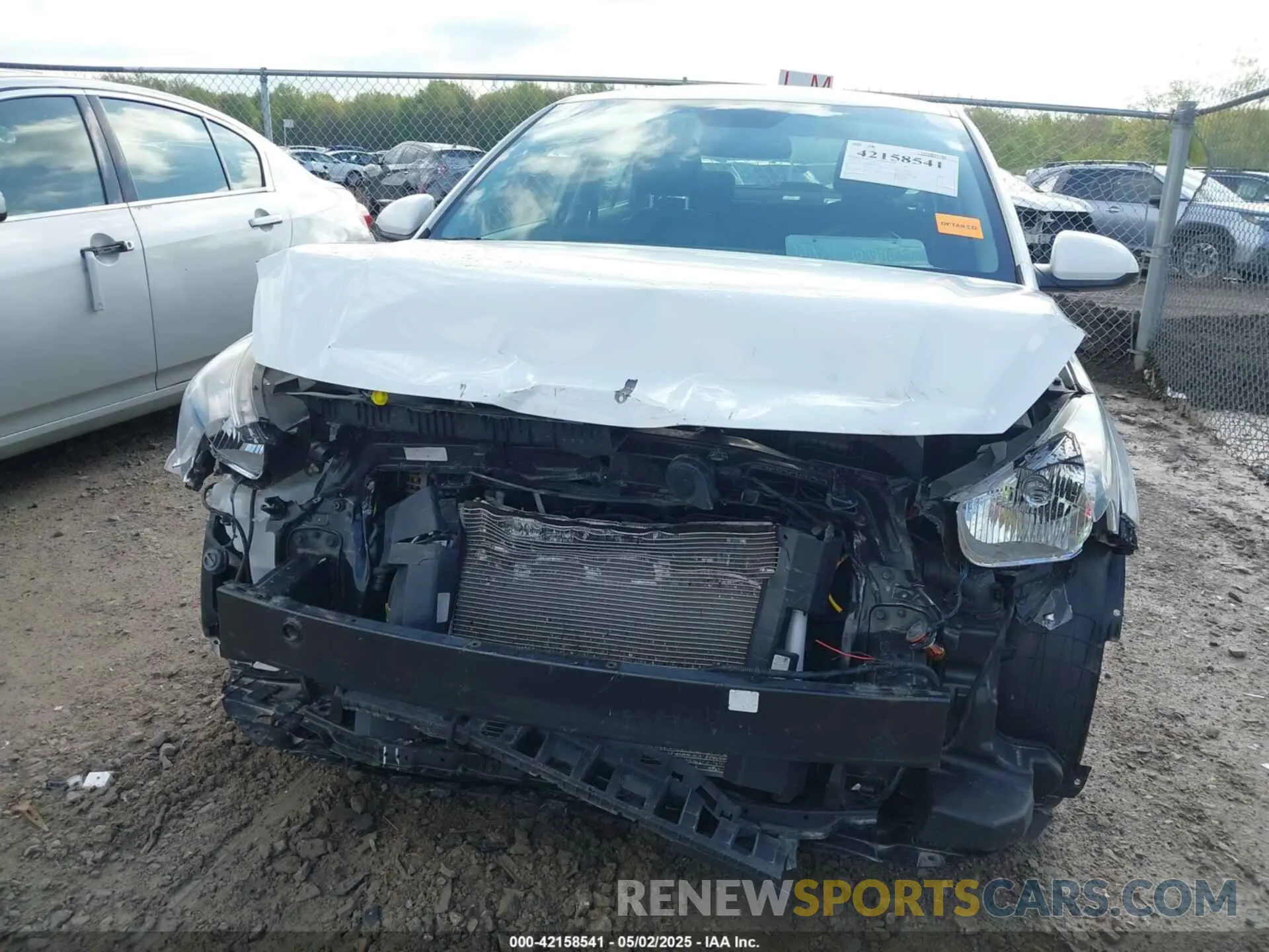 6 fotografías del automóvil dañado 3KPA24AB8KE233222 KIA RIO 2019
