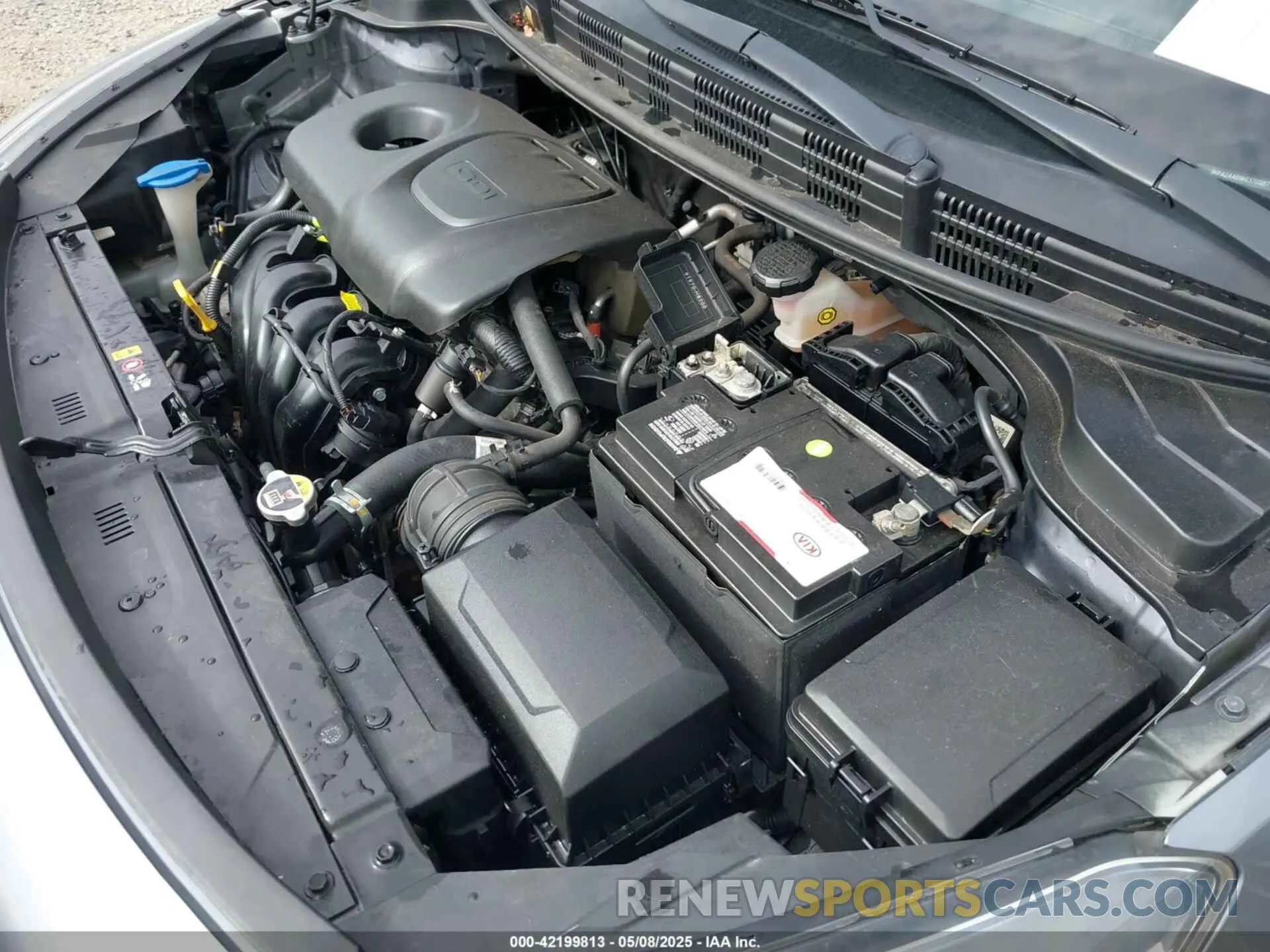 10 fotografías del automóvil dañado 3KPA24AB9KE170387 KIA RIO 2019