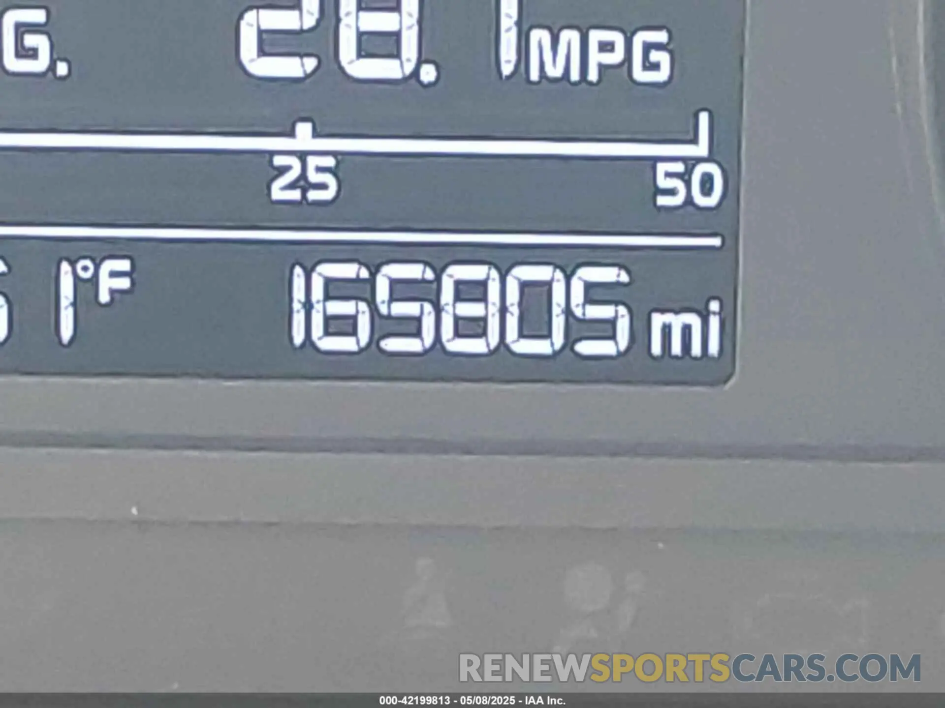 16 fotografías del automóvil dañado 3KPA24AB9KE170387 KIA RIO 2019