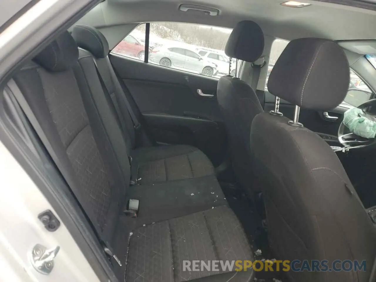 10 fotografías del automóvil dañado 3KPA24AB9KE180305 KIA RIO 2019