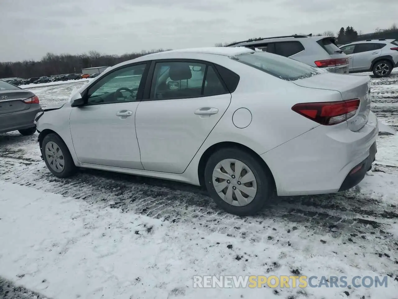 2 fotografías del automóvil dañado 3KPA24AB9KE180305 KIA RIO 2019